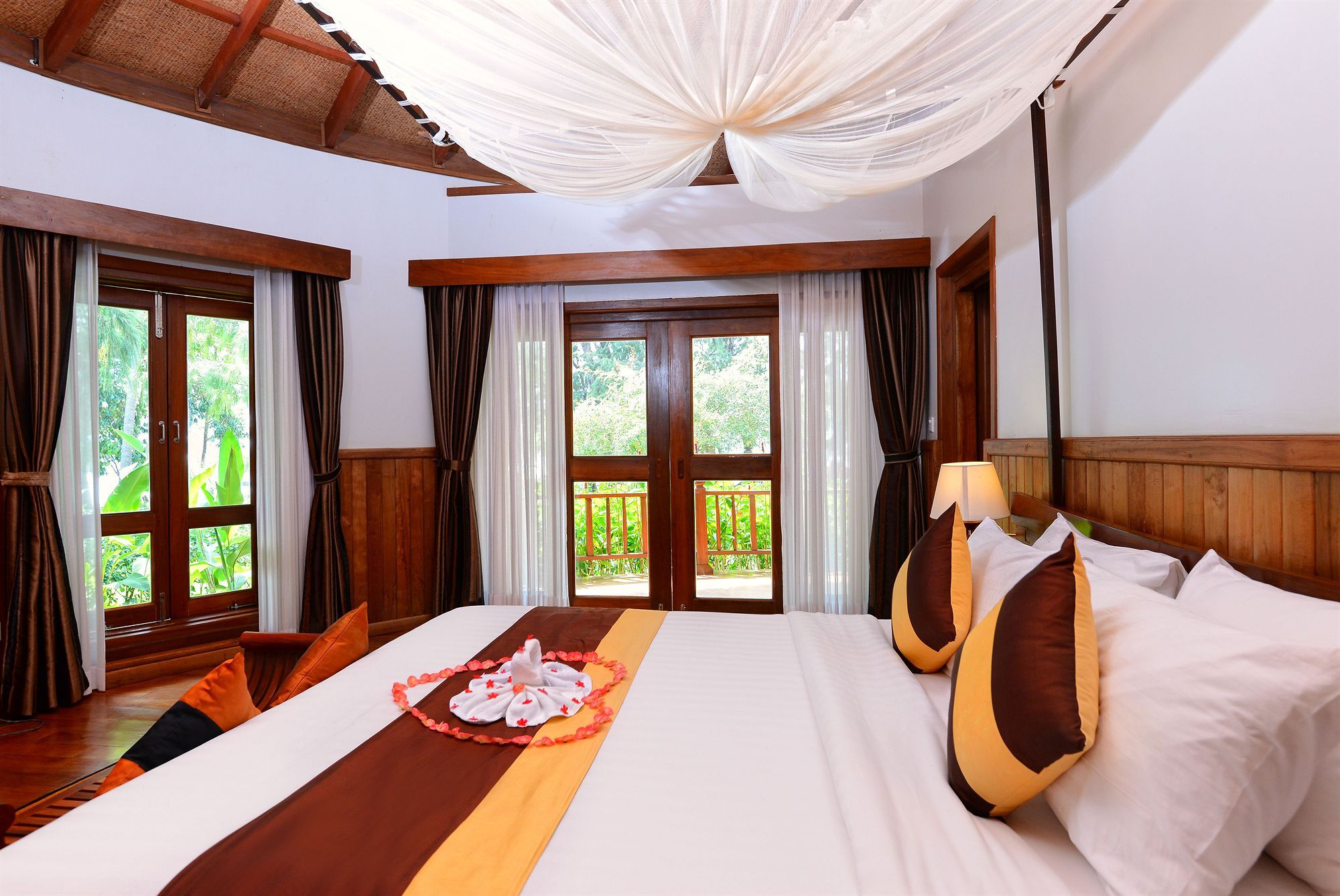 Nataya Round House Coral Bay Resort Кампот Экстерьер фото